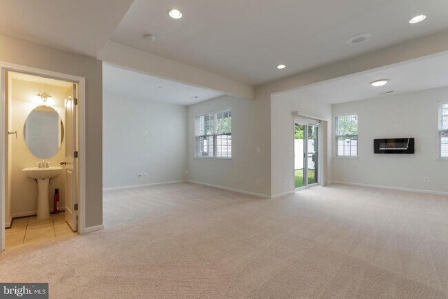 Building Photo - 22672 Flowing Spring Square