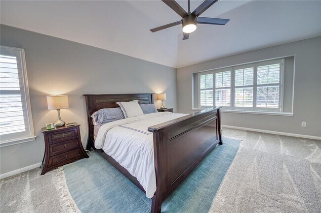 Building Photo - 3735 Harvey Penick Dr