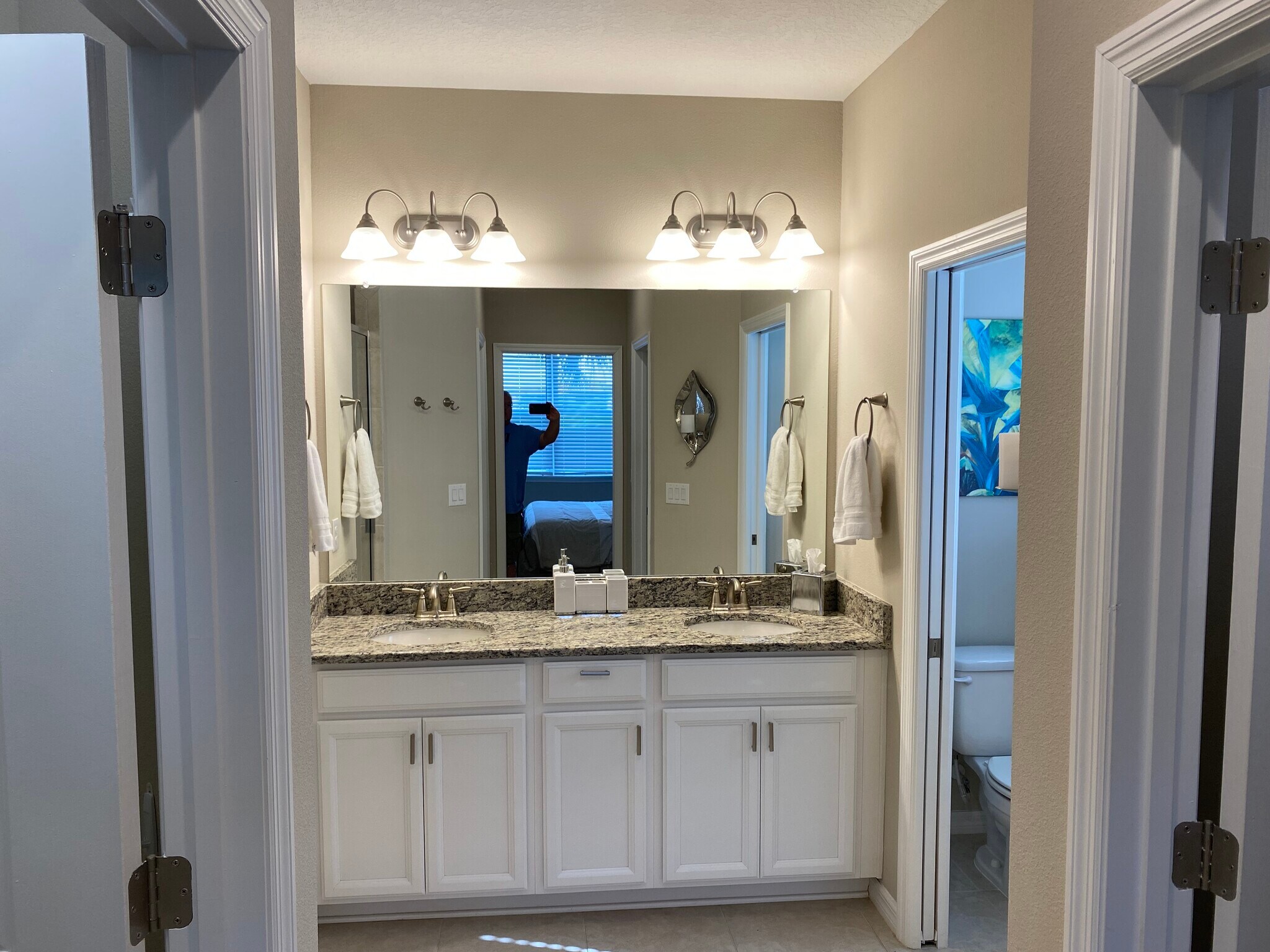 Building Photo - 13823 Messina Loop