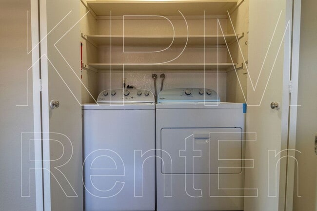 Building Photo - 4963 Gadwall Cir
