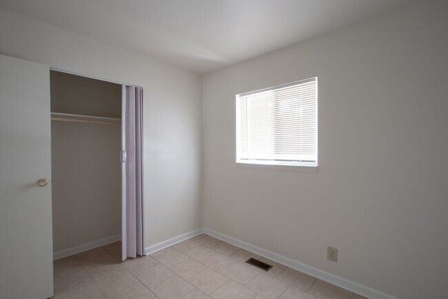 Building Photo - 8508 GEORGIANA LANE