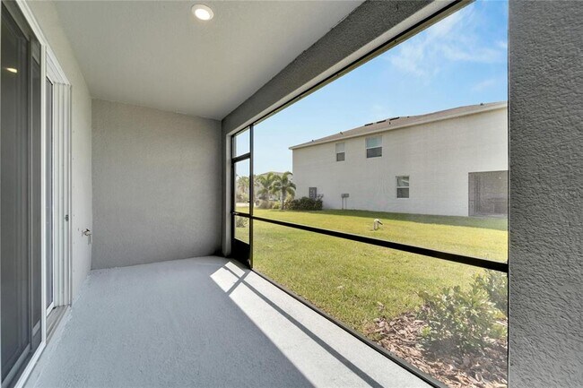 Building Photo - 17637 Crescent Moon Lp