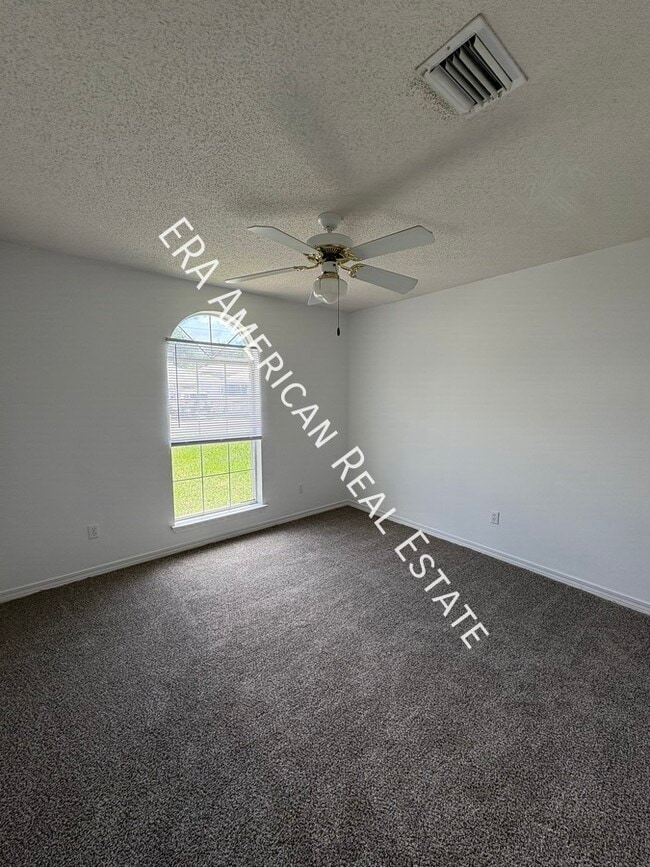 Building Photo - 953 Southern Oaks Ct