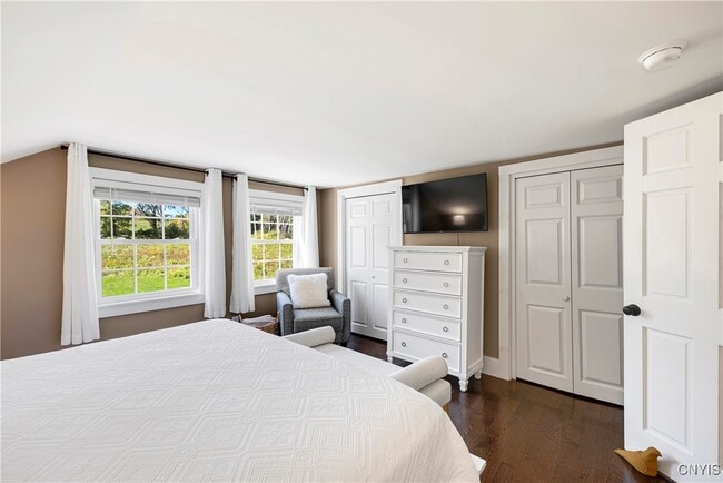 Building Photo - 4373 Jordan Rd