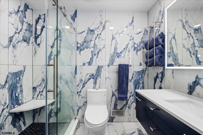 Building Photo - 9616 Pacific Ave