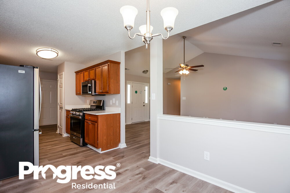 Building Photo - 4603 Avalon Forest Ln