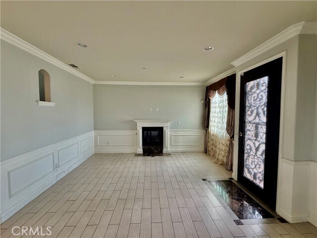 Building Photo - 4431 Ellis Ln