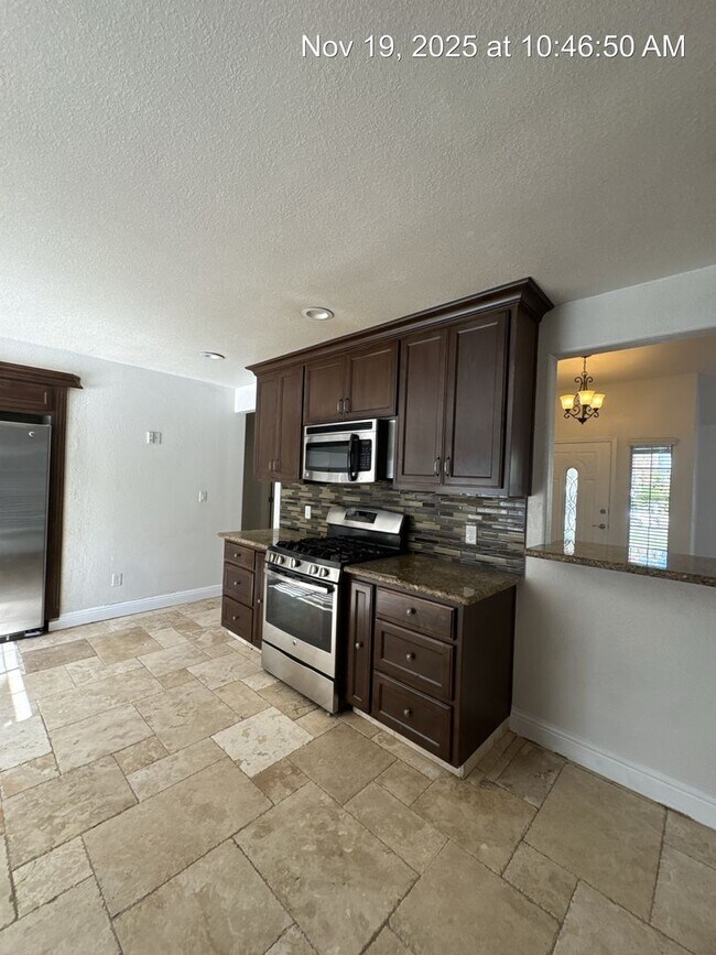 Building Photo - Coming soon! 3 Bedroom Home in North West Visalia!