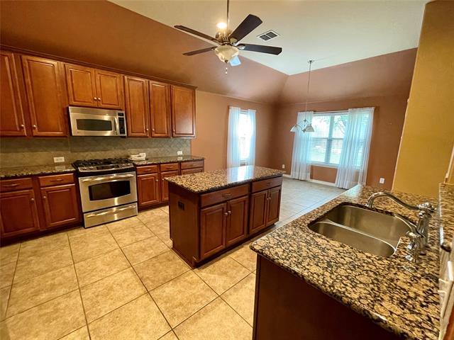 Building Photo - 4037 Dellman Dr