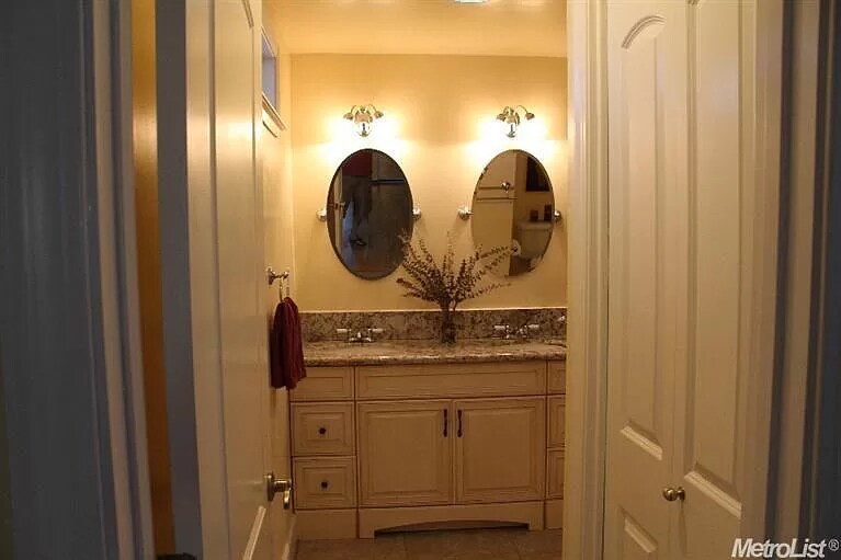 Primary Bath - 1341 56th St