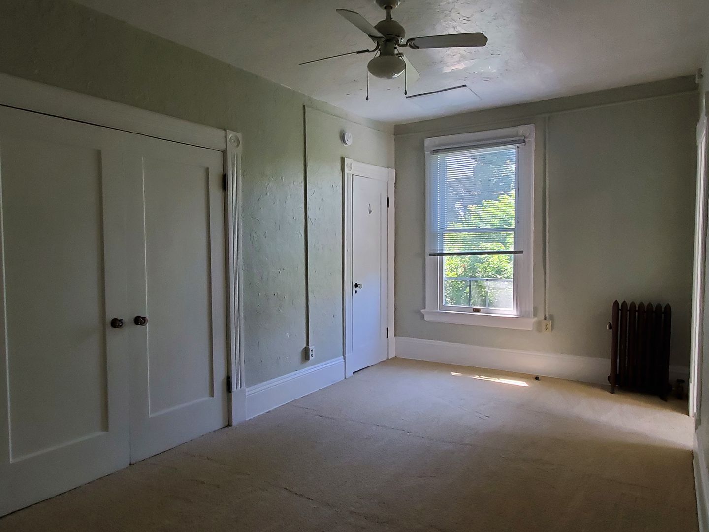 Building Photo - 99 S 14th St