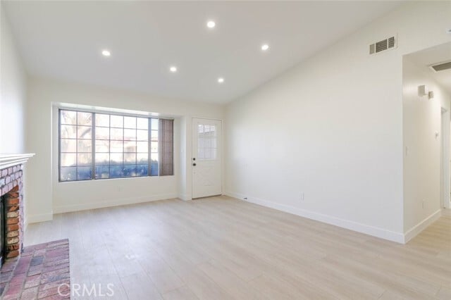 Building Photo - 514 E Ave J 9