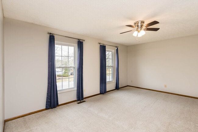 Building Photo - 6085 Tara Hill Dr