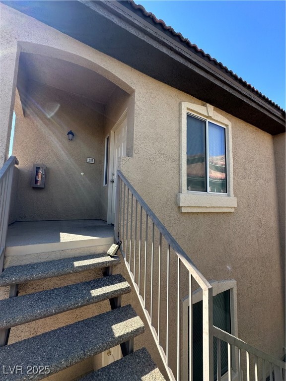 Building Photo - 3320 Cactus Shadow St