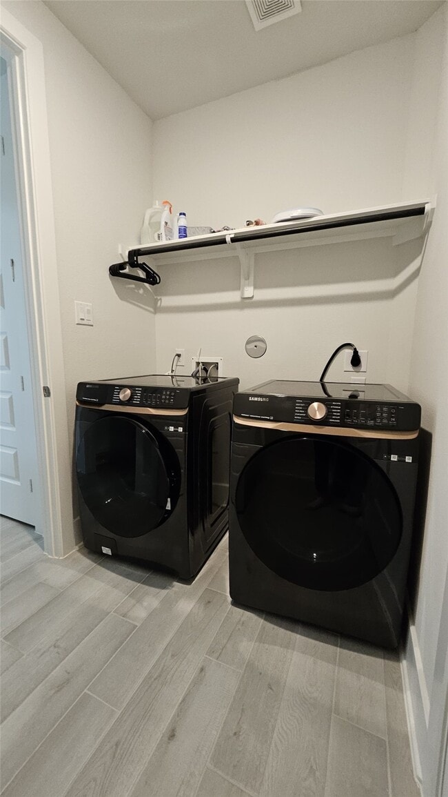 Building Photo - 7503 Aster Thicket Trl