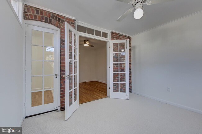 Building Photo - 1518 44th St NW