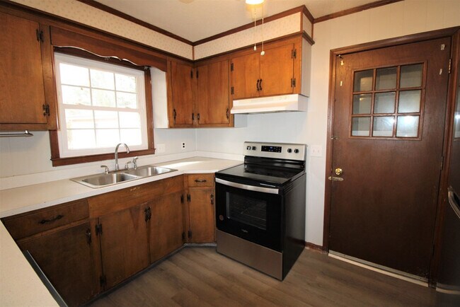 Building Photo - 2378 Valleybrook Rd