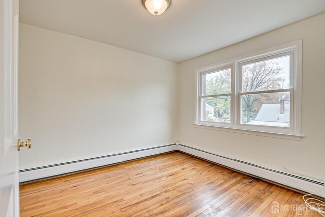 Building Photo - 35 Victory Ct