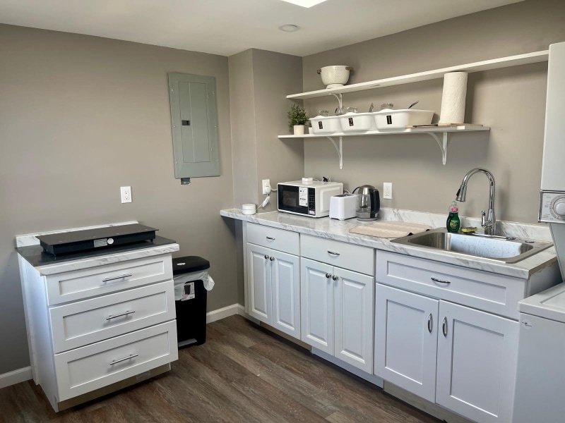 Building Photo - 1421 S Carey St