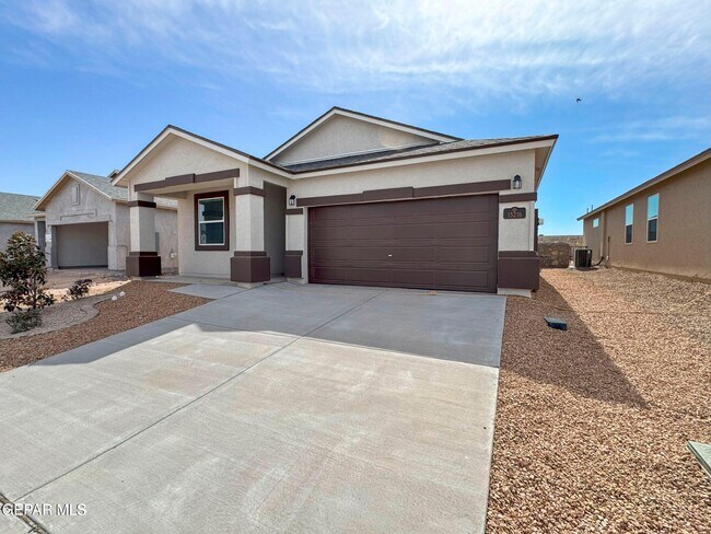 Building Photo - 15216 Hunch Ct