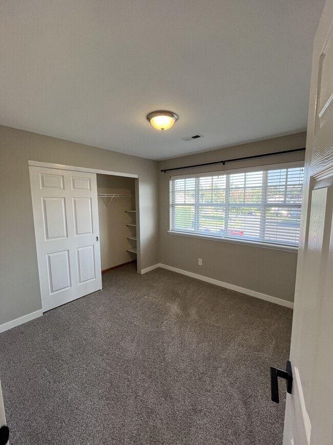 Building Photo - 1341 Colony Ct