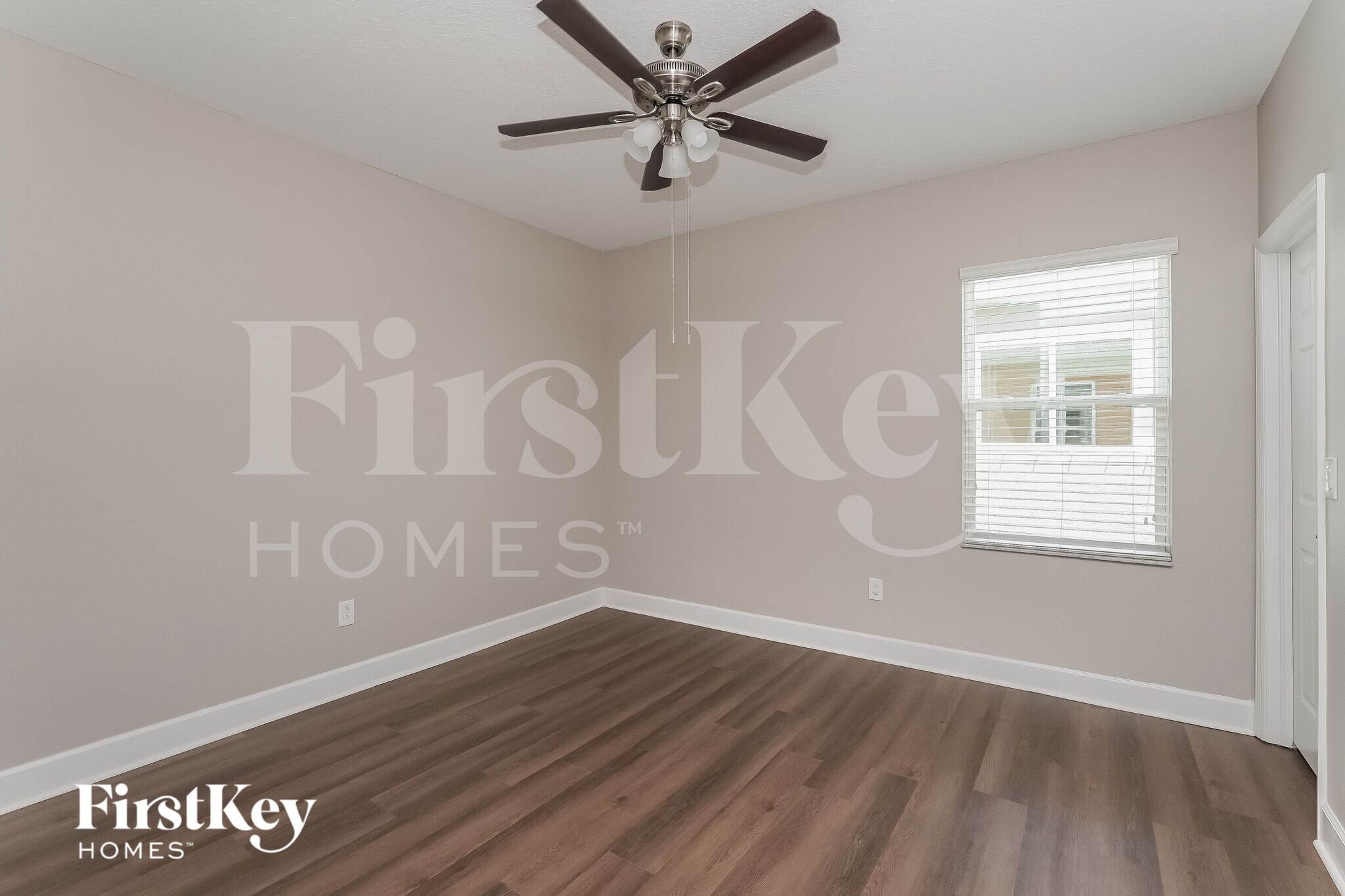 Building Photo - 7512 Lantern Park Ave