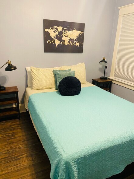 Building Photo - 241 Tacoma Ave