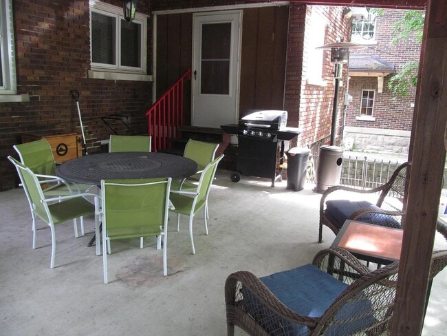 Building Photo - 517 N Fess Ave