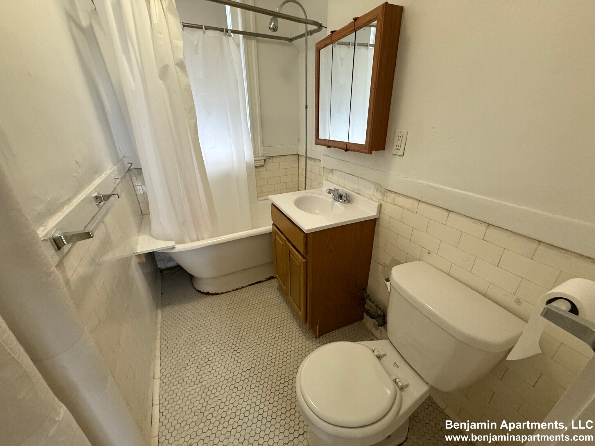 Building Photo - 1255 Boylston St