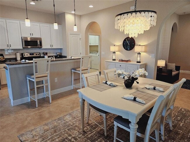 Building Photo - 10468 Crooked Crk Dr