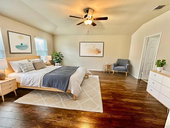 Building Photo - *Fantastic Home in Great Stone Oak Location*