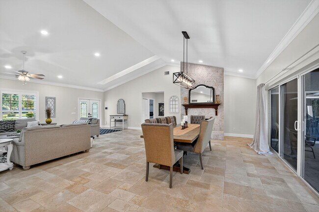 Building Photo - 13172 Doubletree Cir