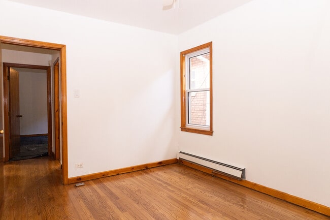 Building Photo - 2936 N Neenah Ave