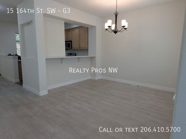 Building Photo - 15 164th St SW