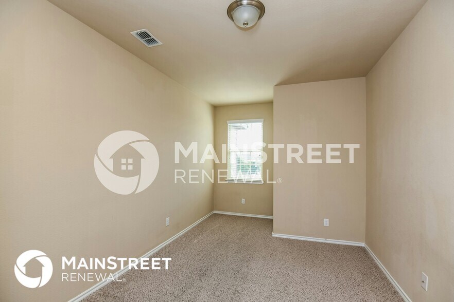 Building Photo - 629 Gannet Trl