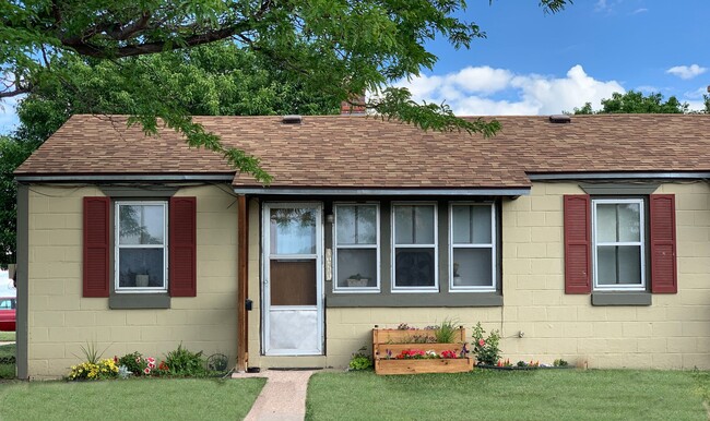Building Photo - Furnished or Unfurnished