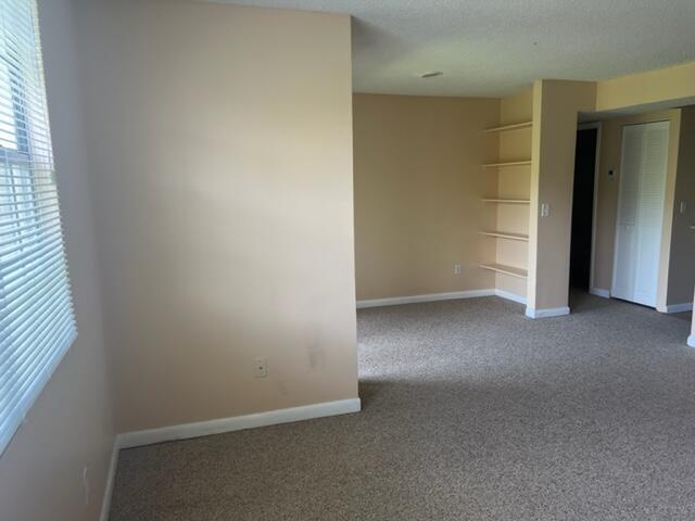 Building Photo - 1267 SW 46th Ave