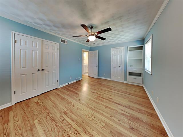 Building Photo - 7251 Syracuse Dr
