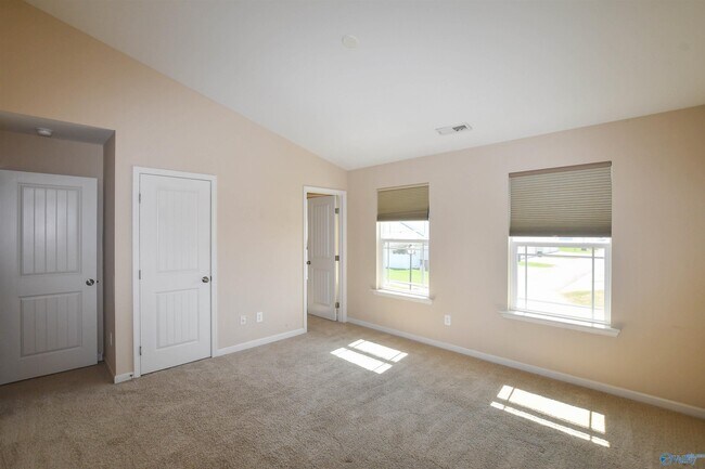 Building Photo - 324 Falling Water Ln SW