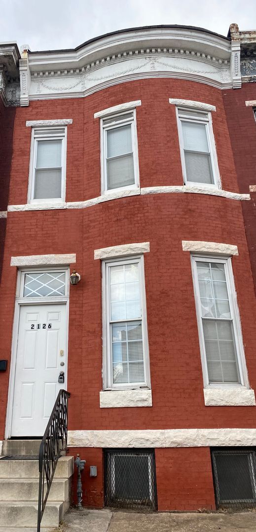 Building Photo - 2126 W Baltimore St