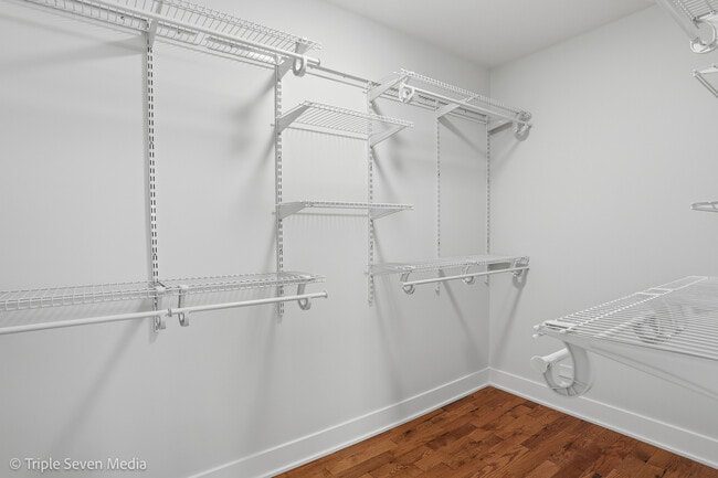 Building Photo - 505 Geronimo St