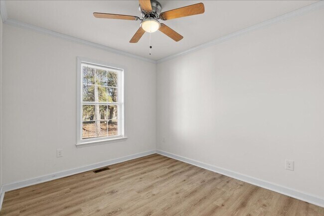 Building Photo - The Home You’ve Been Searching For! *Utilities & Furniture can be added with a rental premium.*