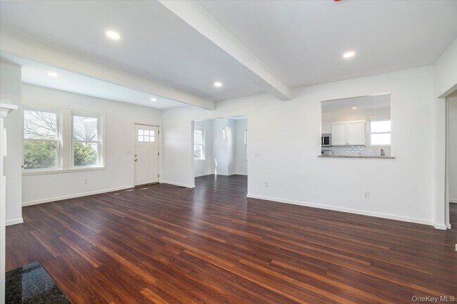 Building Photo - 31 N Lewis Pl