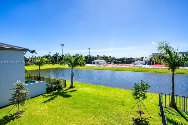 Building Photo - 9362 Tulip Leaf Ct