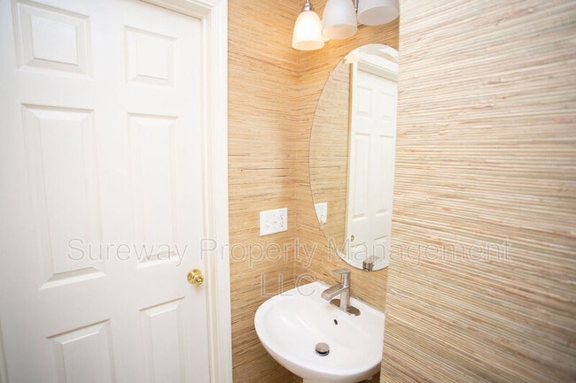 Building Photo - 102 Brandywine Dr