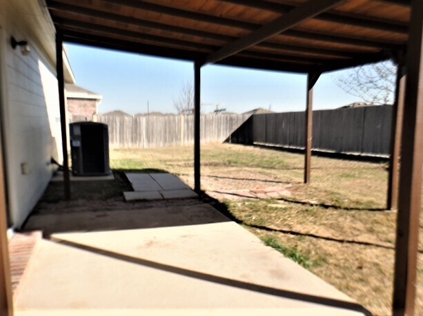 Building Photo - 1408 Eagles Nest Trail