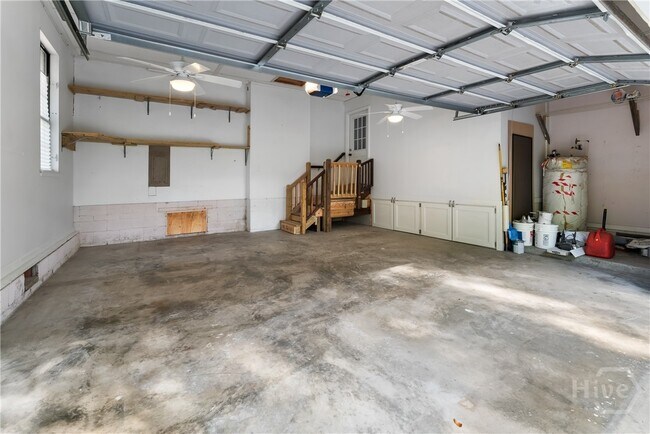 Building Photo - 444 Moon River Ct