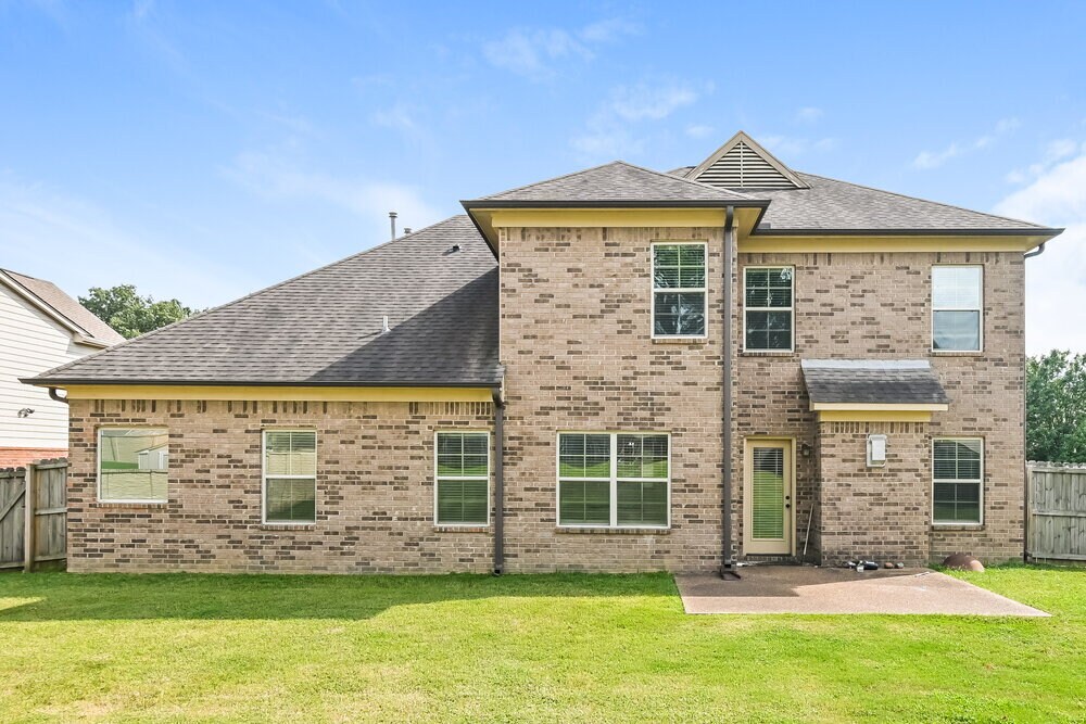 Building Photo - 6092 Vera Ln