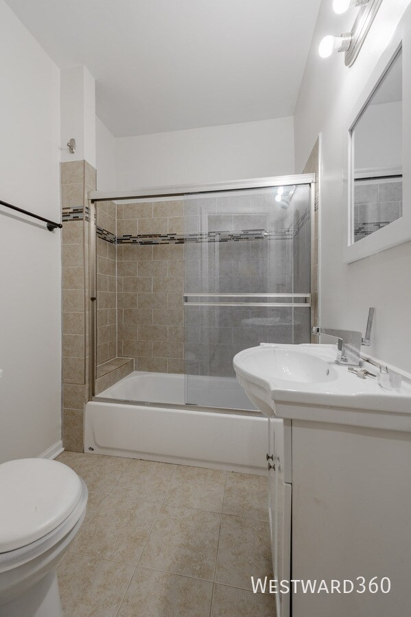 Building Photo - 2433 N Talman Ave