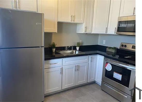 Building Photo - 2268 Los Padres Blvd